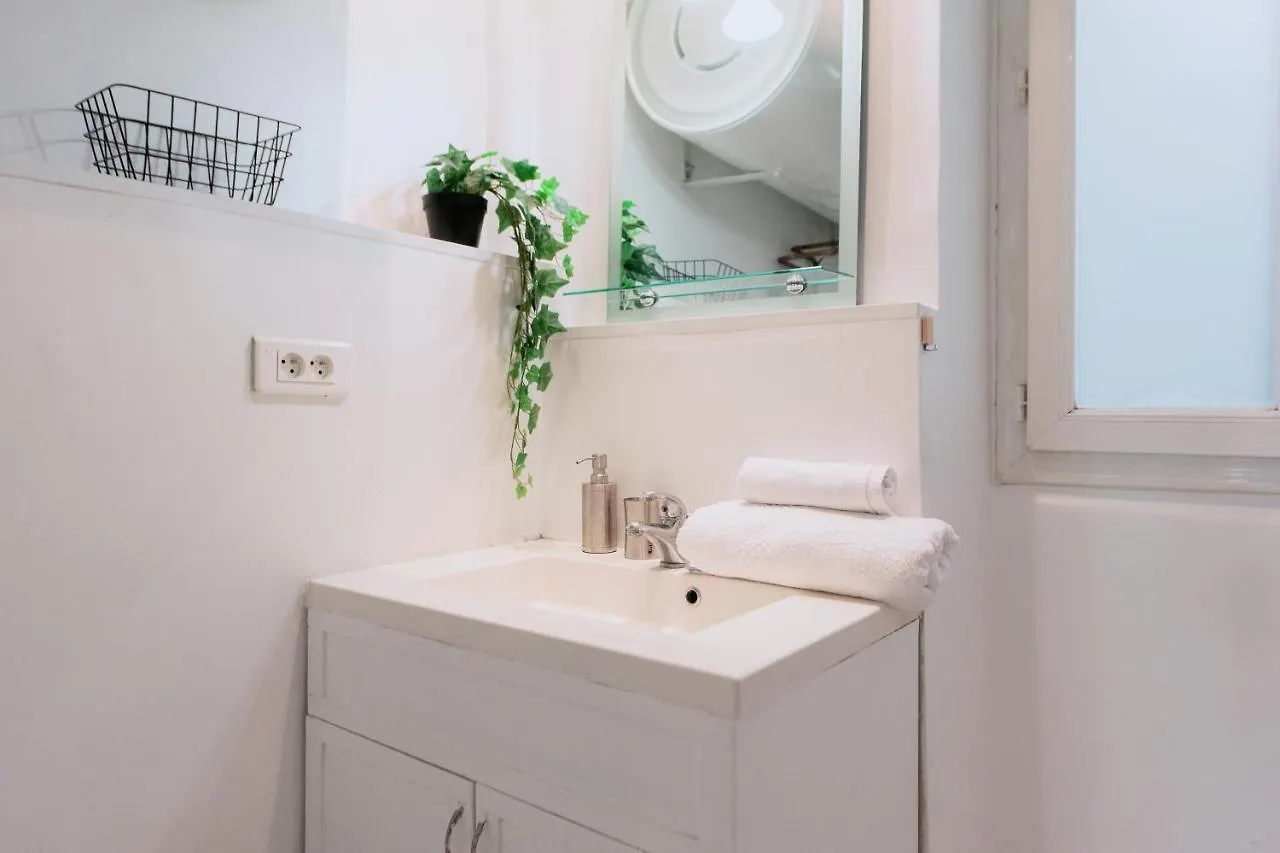 Apartment Grand Appartement- Le Port A/C Nice